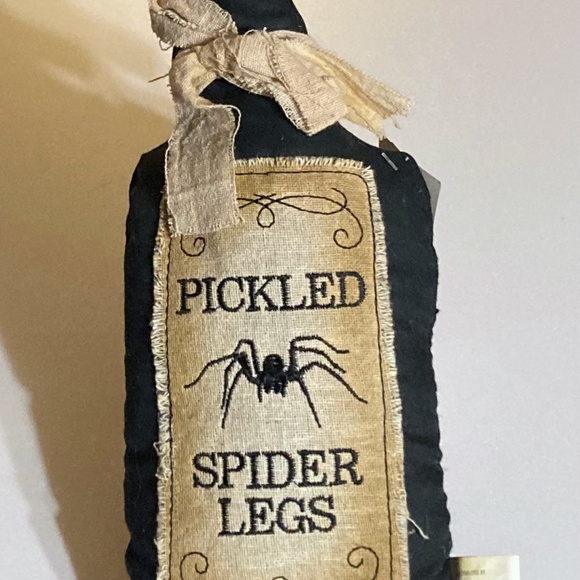 HALLOWEEN KITCHEN DINING DECOR Table Runner TOWELS Witch Skull Spider Theme - Picture 13 of 14